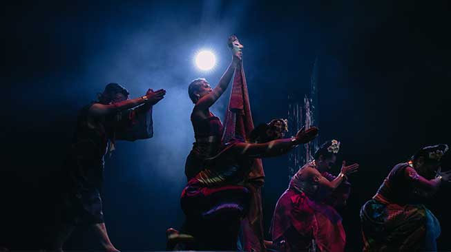 Teater Sebagai Media Hiburan dan Pendidikan