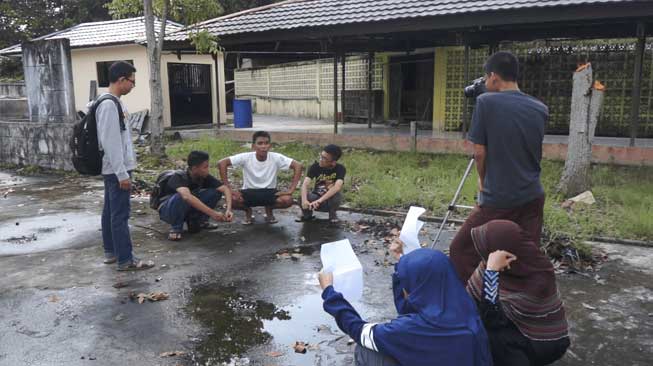 Riset Lapangan